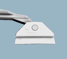 Скрепер для клеток с мягким гибким лезвием